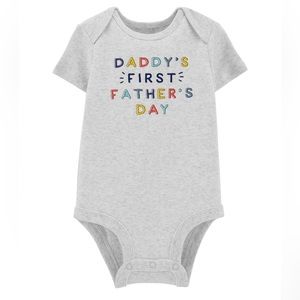 Daddy’s first Father’s Day onesie